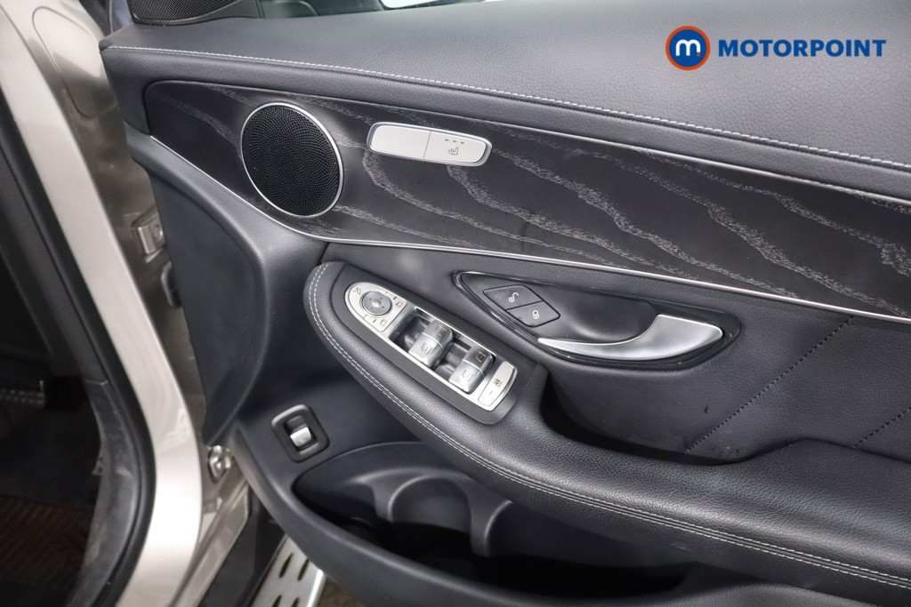 Used Mercedes-Benz GLC 2020 for sale - 76146944: Photo 32