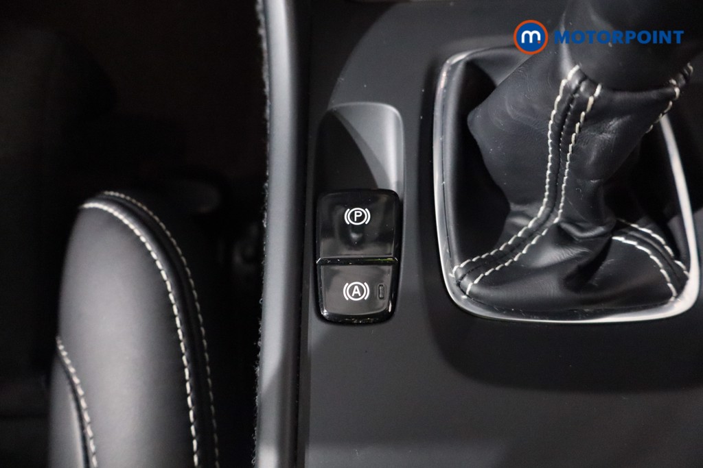 Used Volvo XC40 2022 for sale - 76777630: Photo 28