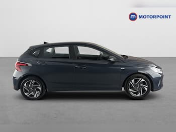 Used Hyundai i20 2023 for sale - 79732970: Photo