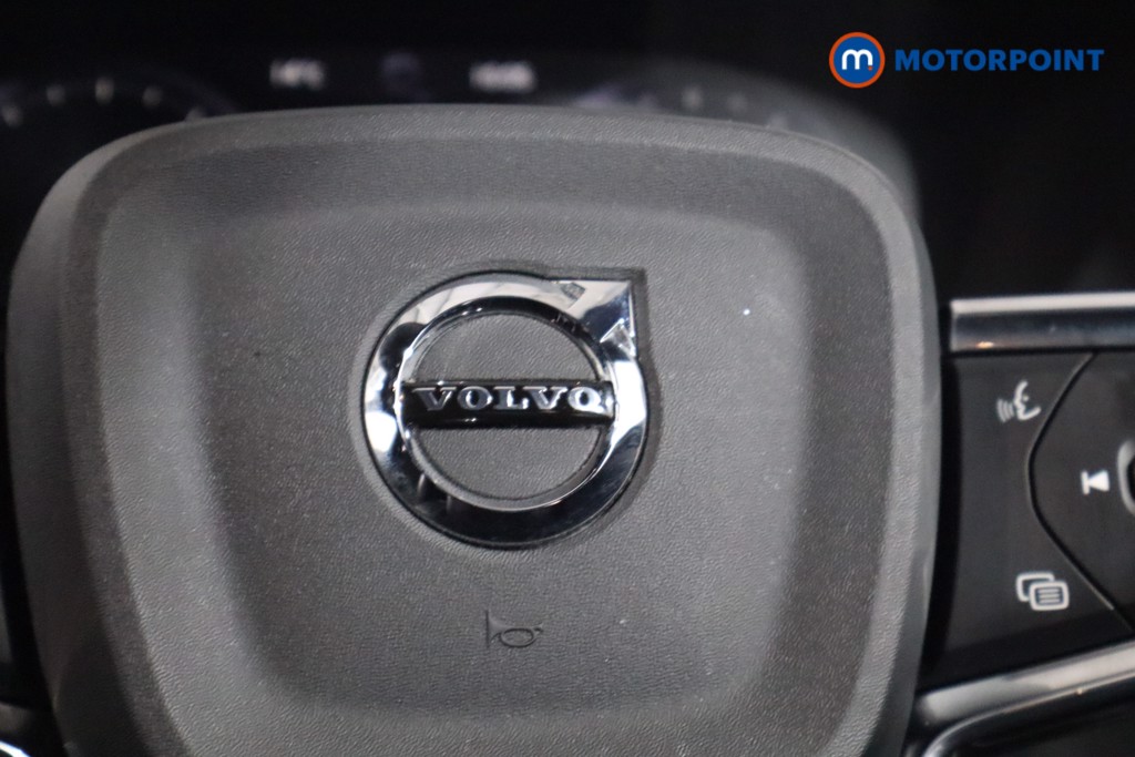 Used Volvo XC40 2021 for sale - 76394863: Photo 25