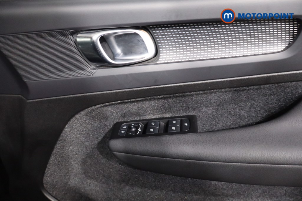 Used Volvo XC40 2021 for sale - 76394863: Photo 30