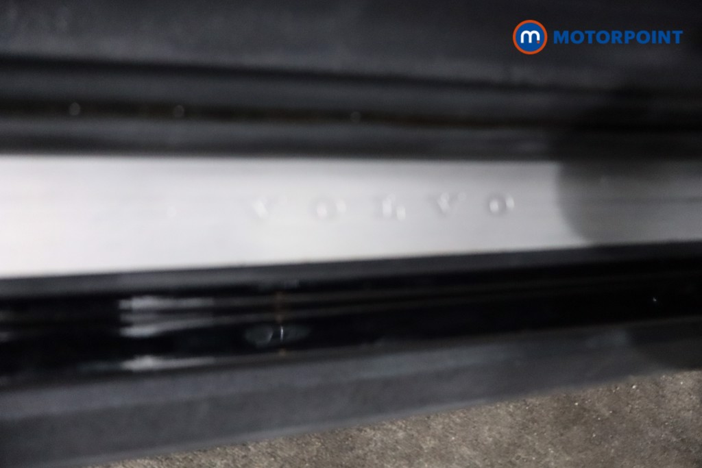 Used Volvo XC40 2021 for sale - 76394863: Photo 31