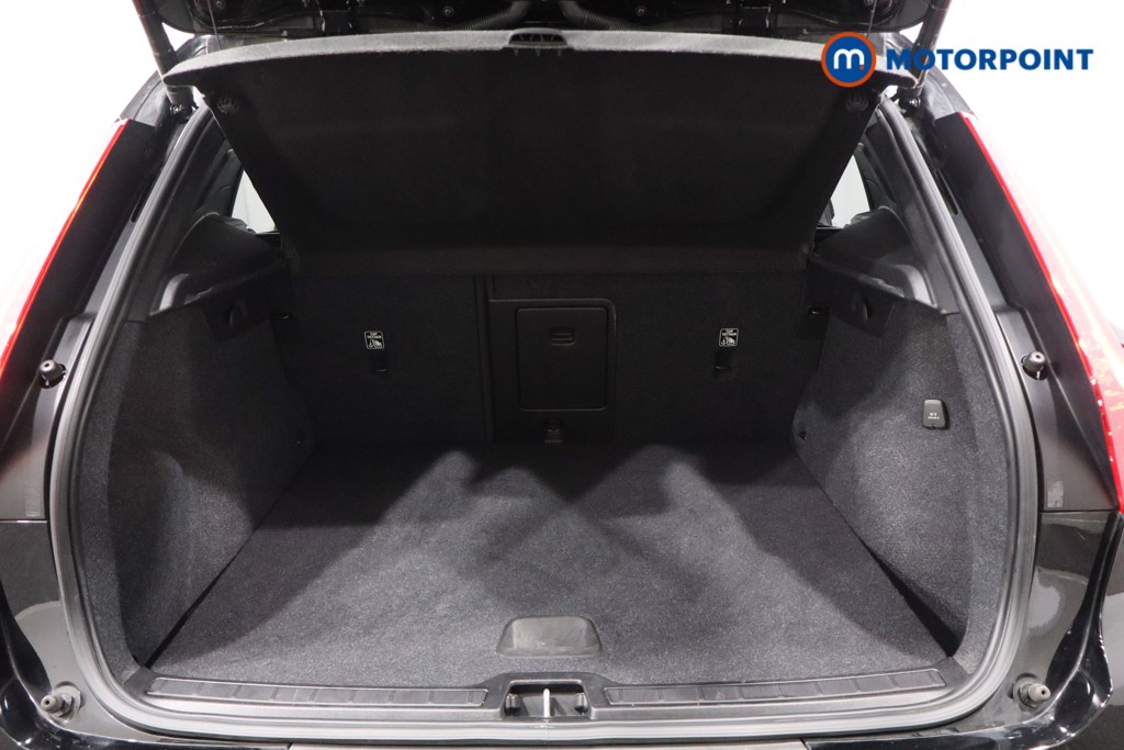 Used Volvo XC40 2021 for sale - 76394863: Photo 46