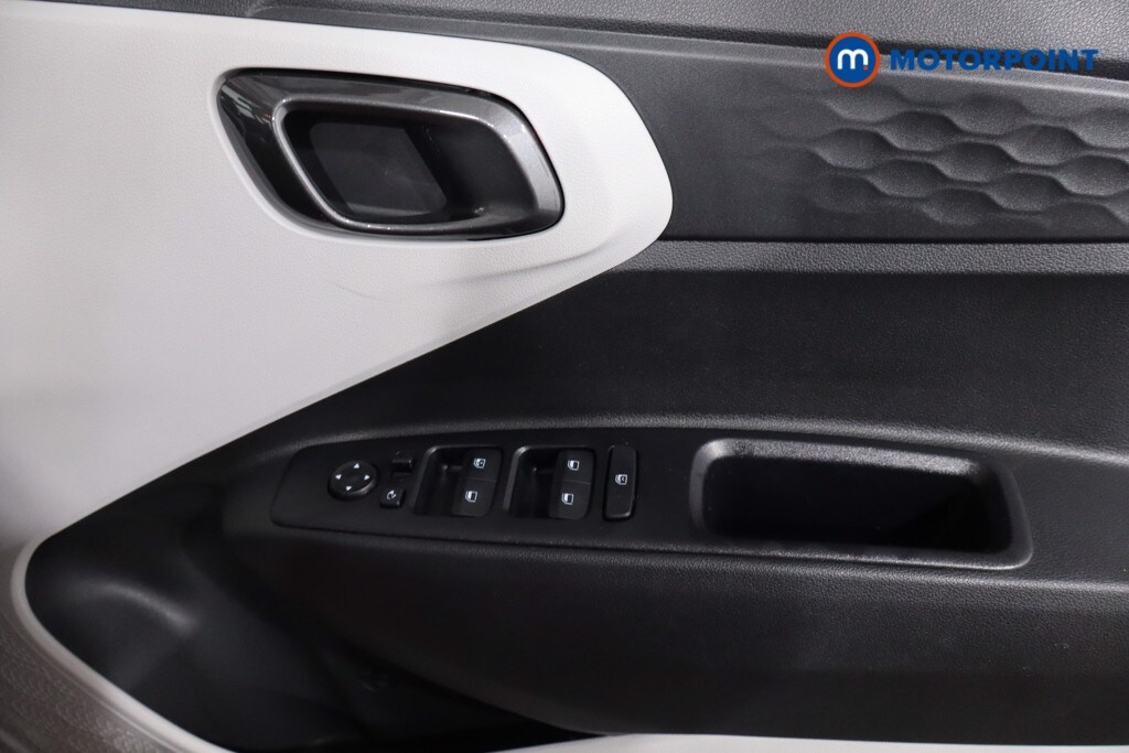 Used Hyundai i10 2023 for sale - 76328930: Photo 27