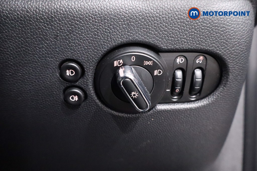 Used MINI Hatch 2019 for sale - 77997991: Photo 25