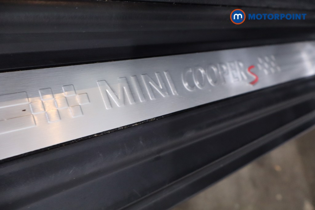 Used MINI Hatch 2019 for sale - 77997991: Photo 32