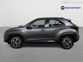 Used Toyota Yaris Cross undefined for sale - 76892582: Photo