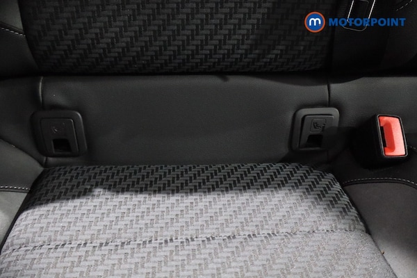 Used Volkswagen T-Roc 2021 for sale - 76105065: Photo 35