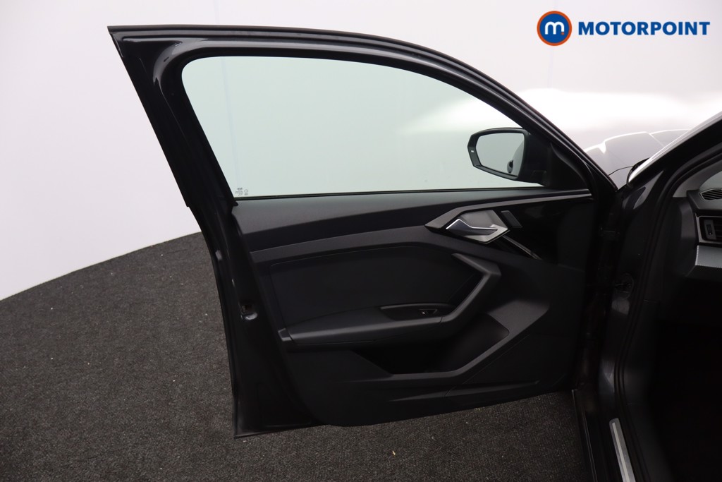 Used Audi A1 2019 for sale - 76668996: Photo 28