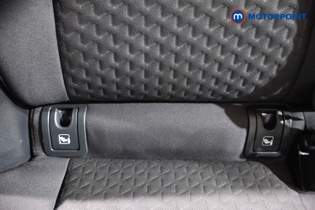 Used Toyota Yaris Cross for sale - 76463937: Photo 31