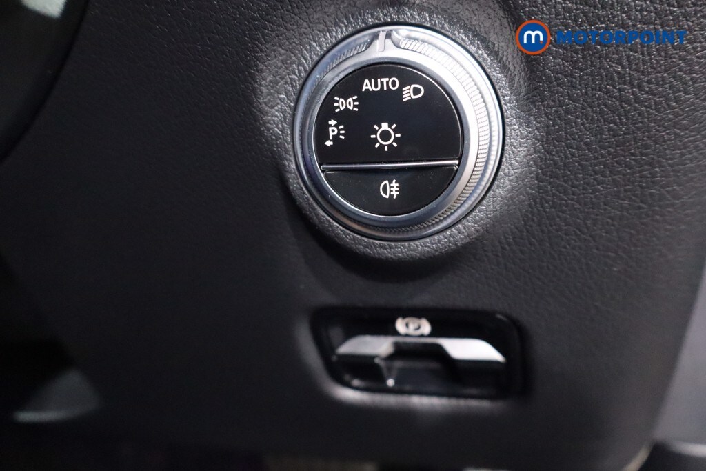 Used Mercedes-Benz C Class 2025 for sale - 77904064: Photo 26