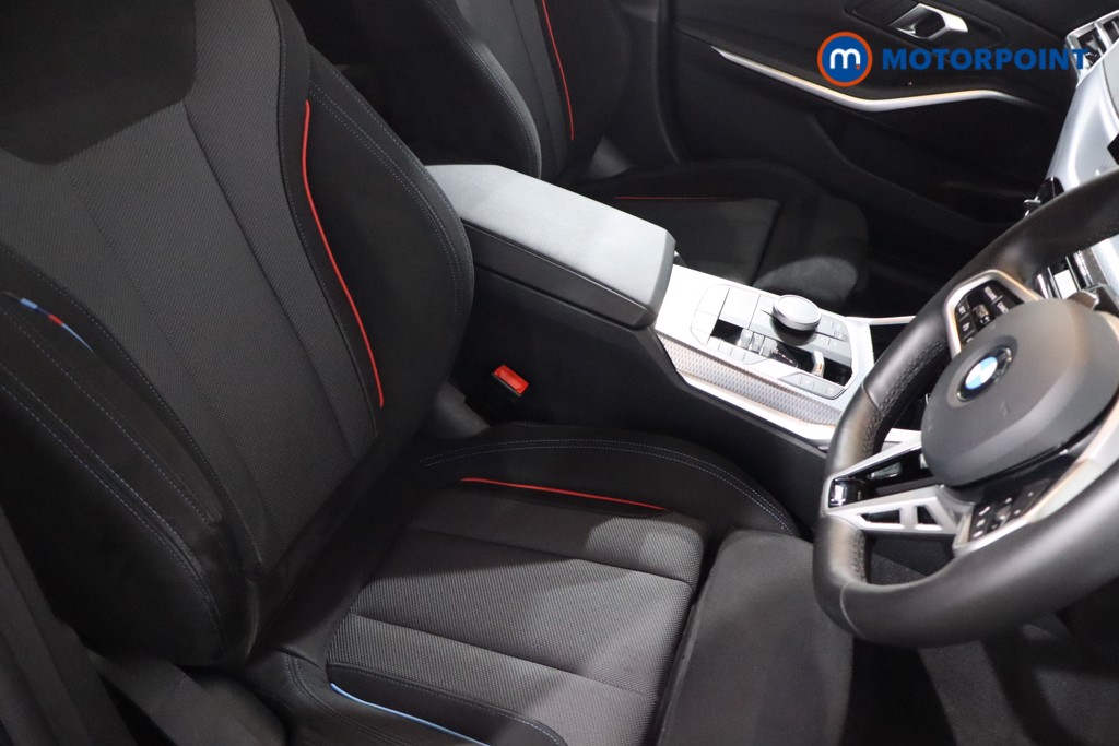 Used BMW 3 Series 2025 for sale - 76638235: Photo 37