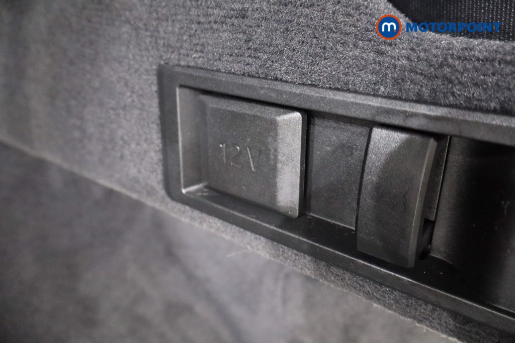 Used BMW 3 Series 2025 for sale - 76638235: Photo 51