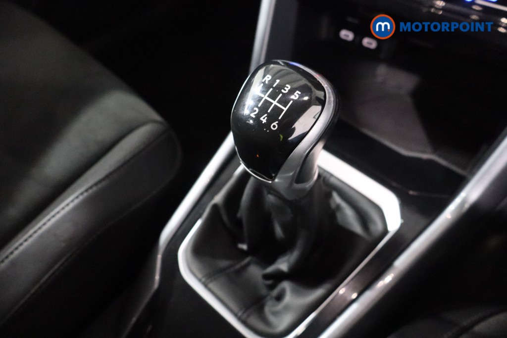 Used Volkswagen T-Roc 2023 for sale - 77604458: Photo 22