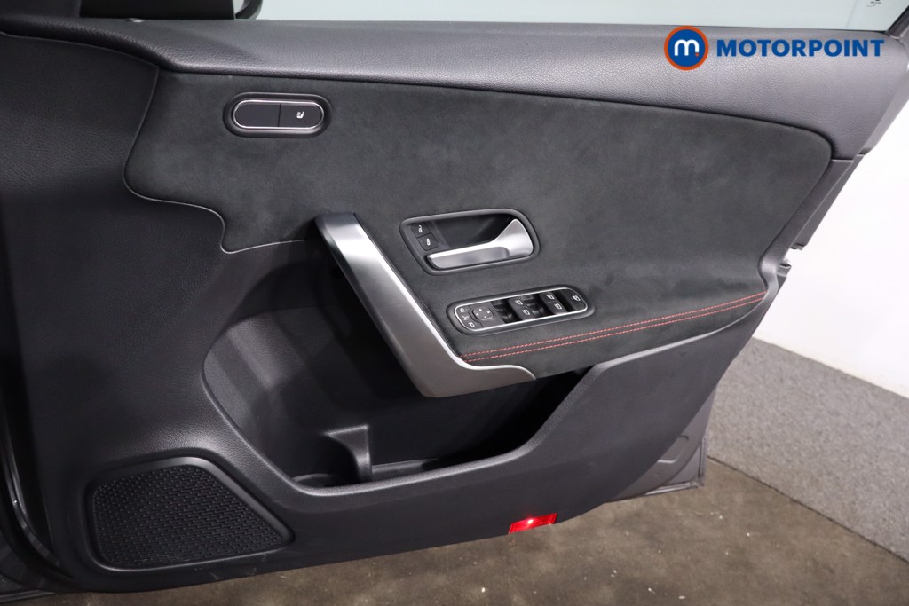 Used Mercedes-Benz A-Class 2019 for sale - 76933935: Photo 30