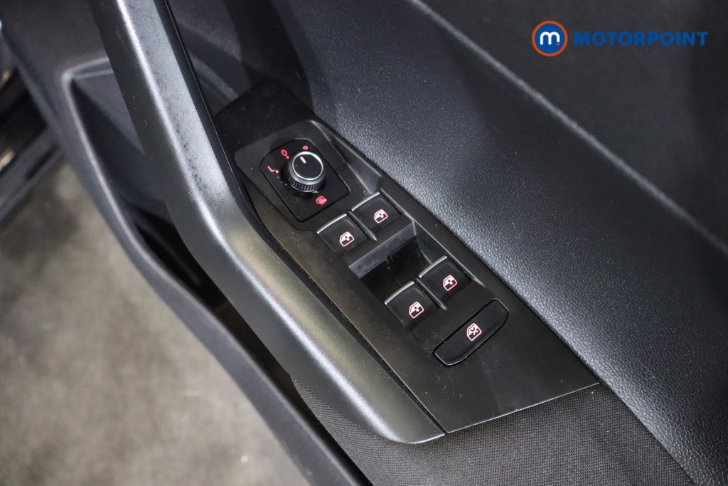 Used Volkswagen Polo 2018 for sale - 76933999: Photo 26