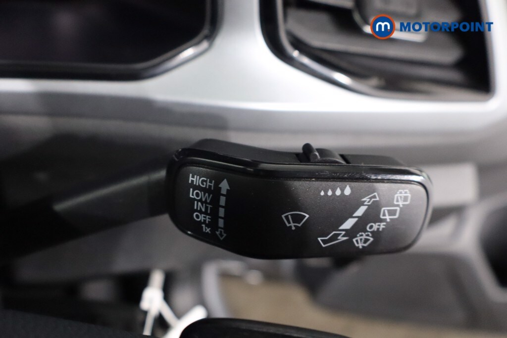 Used Volkswagen T-Roc 2022 for sale - 76146889: Photo 26