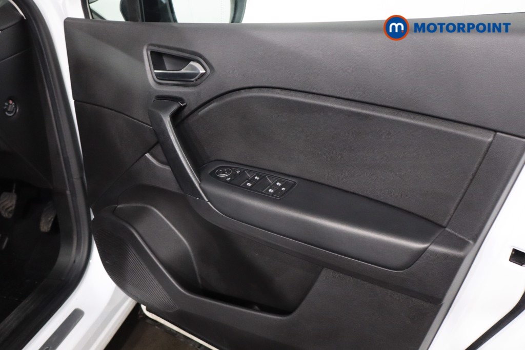Used Renault Captur 2022 for sale - 77607782: Photo 30