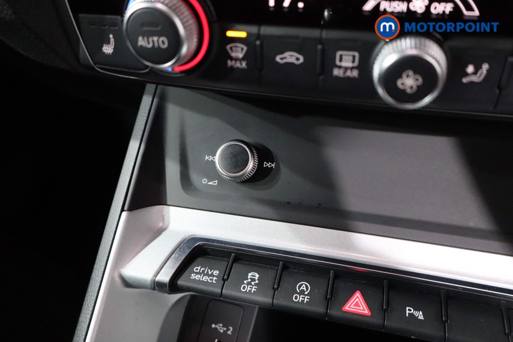 Used Audi Q3 2021 for sale - 76638309: Photo 21