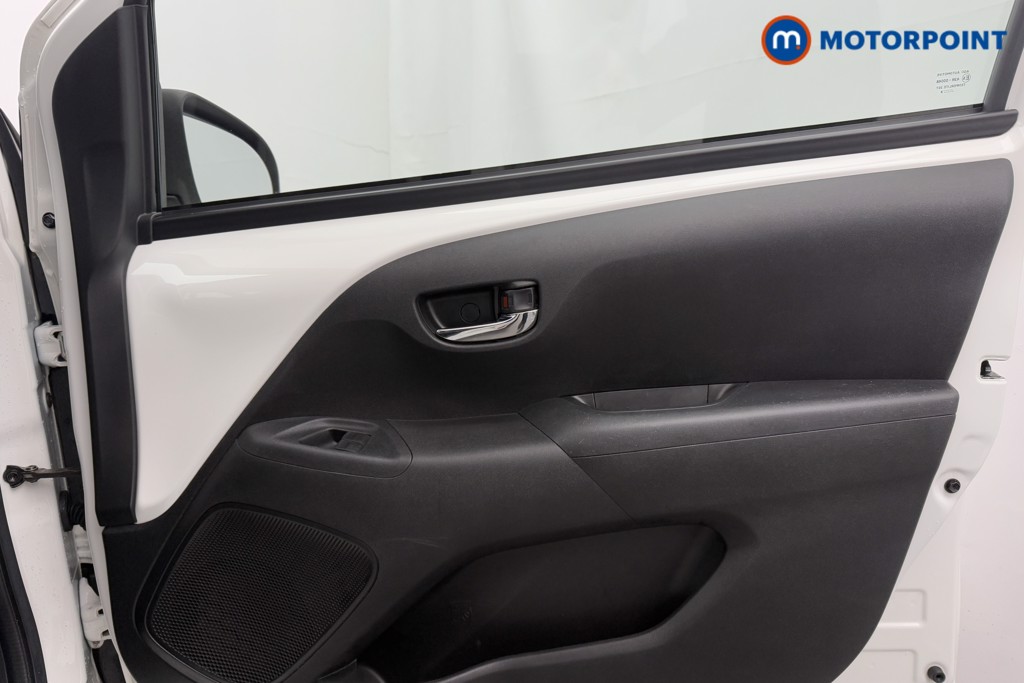 Used Toyota AYGO 2018 for sale - 77374025: Photo 25