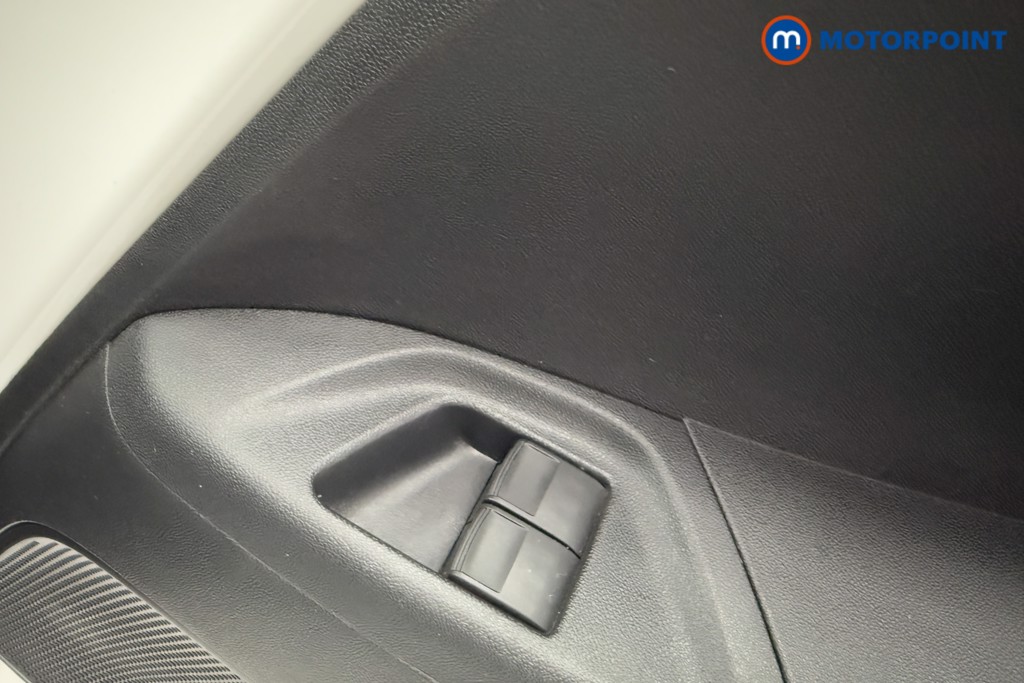 Used Toyota AYGO 2018 for sale - 77374025: Photo 26