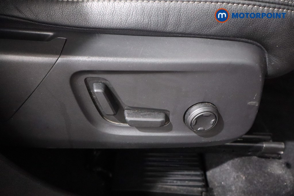 Used Volvo XC40 2021 for sale - 76603600: Photo 30