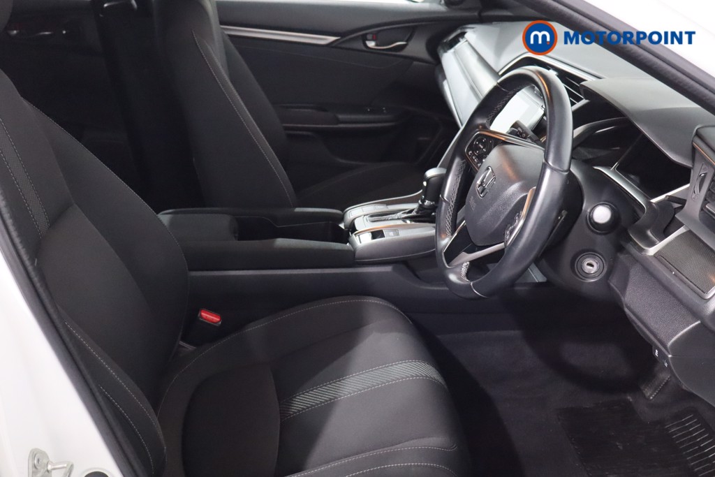 Used Honda Civic 2018 for sale - 76739057: Photo 30