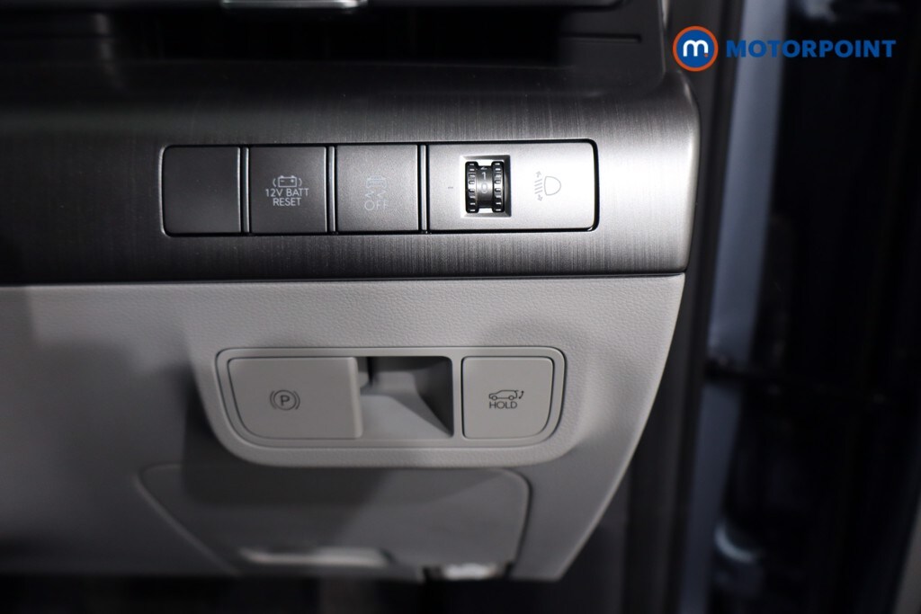 Used Hyundai KONA 2024 for sale - 76157579: Photo 31