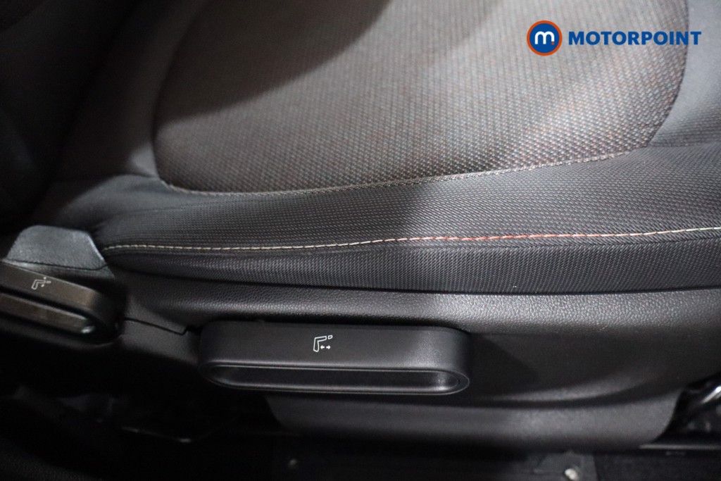 Used MINI Hatch 2018 for sale - 76319919: Photo 28