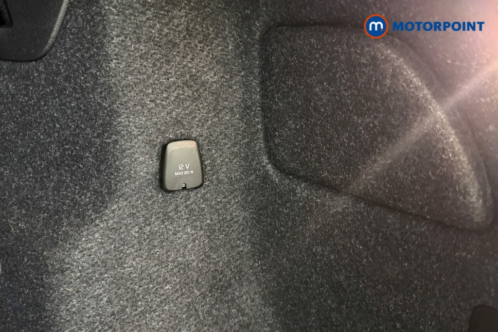 Used Volvo XC40 2023 for sale - 78055764: Photo 25