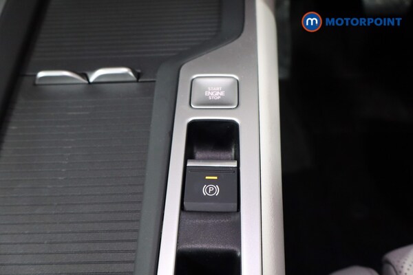 Used Volkswagen Passat 2025 for sale - 75684883: Photo 27