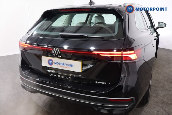 Used Volkswagen Passat 2025 for sale - 75684883: Photo 35