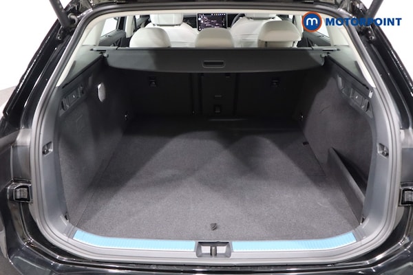 Used Volkswagen Passat 2025 for sale - 75684883: Photo 37