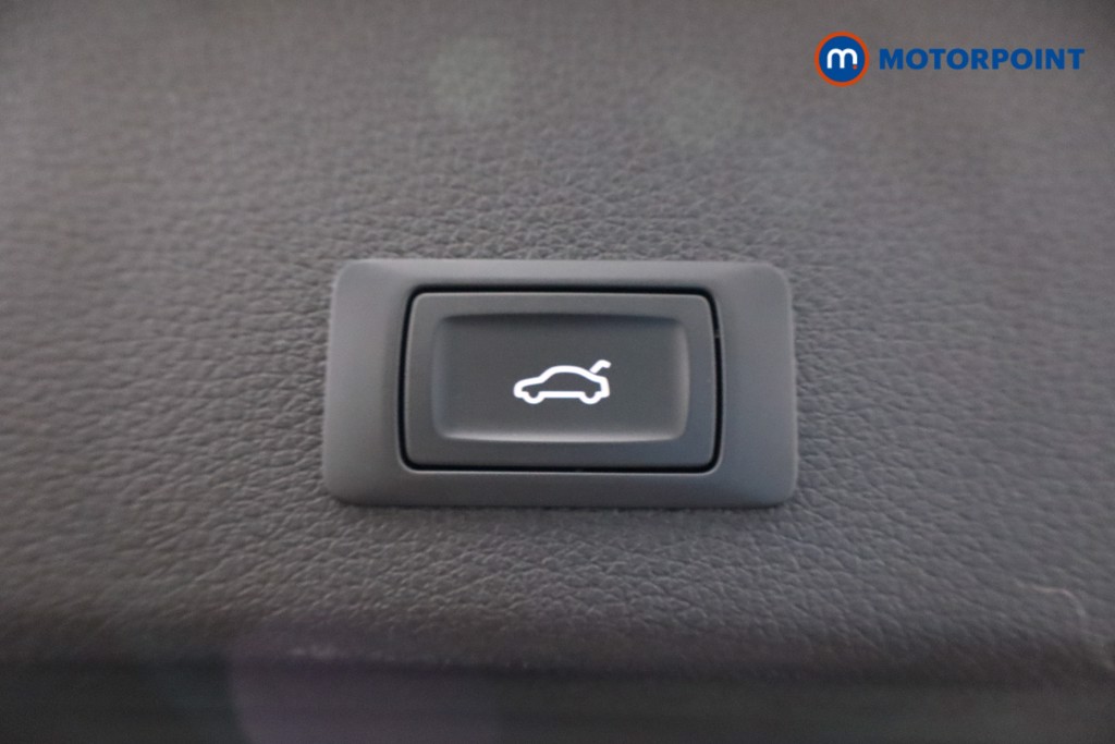 Used Audi e-tron 2022 for sale - 76405435: Photo 48