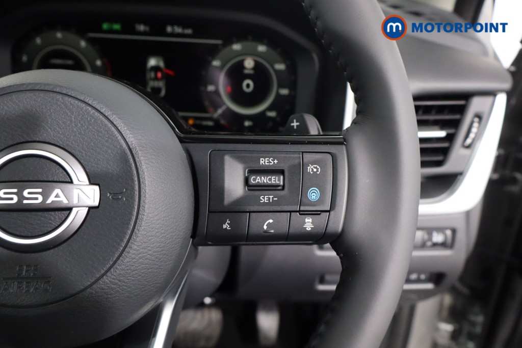 Used Nissan Qashqai for sale - 76554731: Photo 16