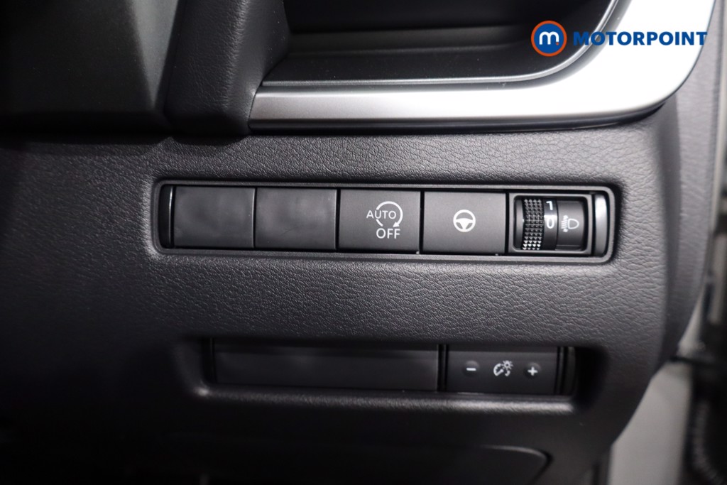 Used Nissan Qashqai for sale - 76554731: Photo 29