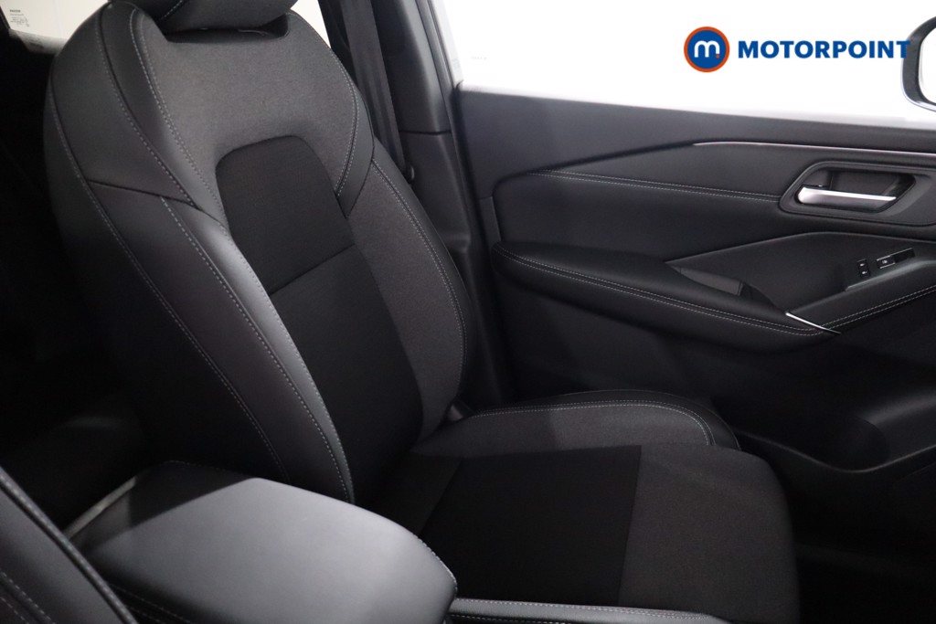 Used Nissan Qashqai for sale - 76554731: Photo 30