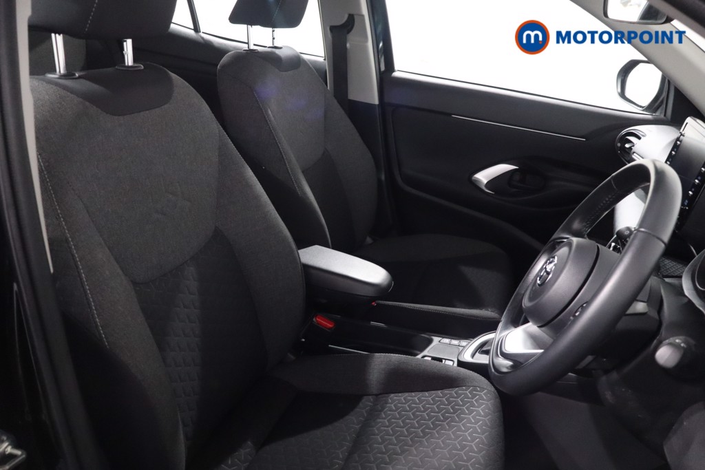 Used Toyota Yaris Cross 2022 for sale - 77604398: Photo 29