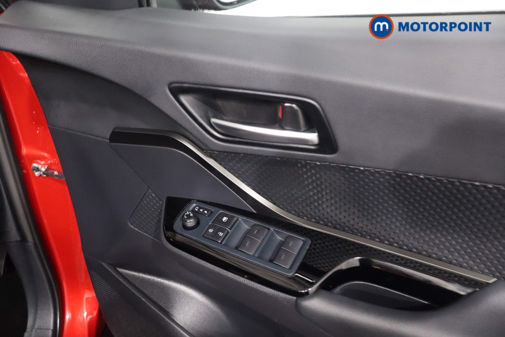 Used Toyota C-HR 2022 for sale - 77381818: Photo 32