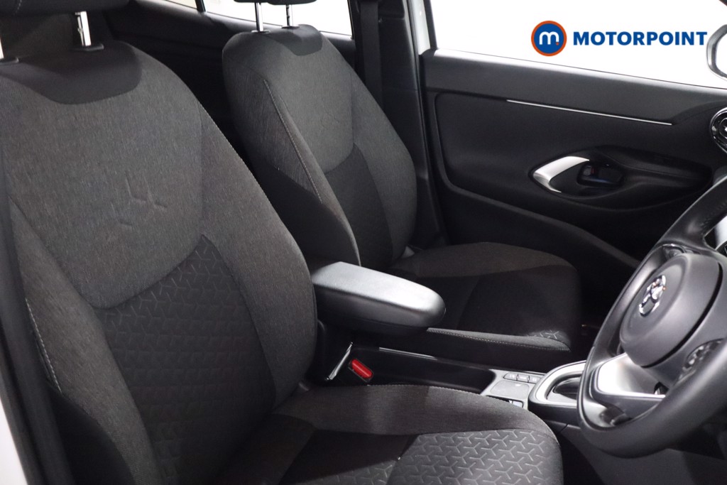 Used Toyota Yaris Cross 2024 for sale - 78180490: Photo 30