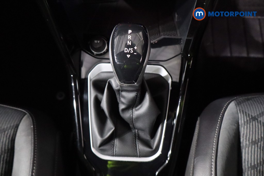 Used Volkswagen T-Roc 2022 for sale - 76946287: Photo 26