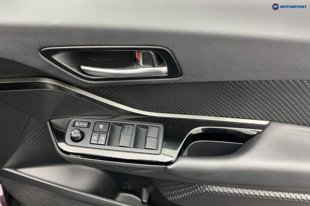 Used Toyota C-HR 2023 for sale - 77980270: Photo 34