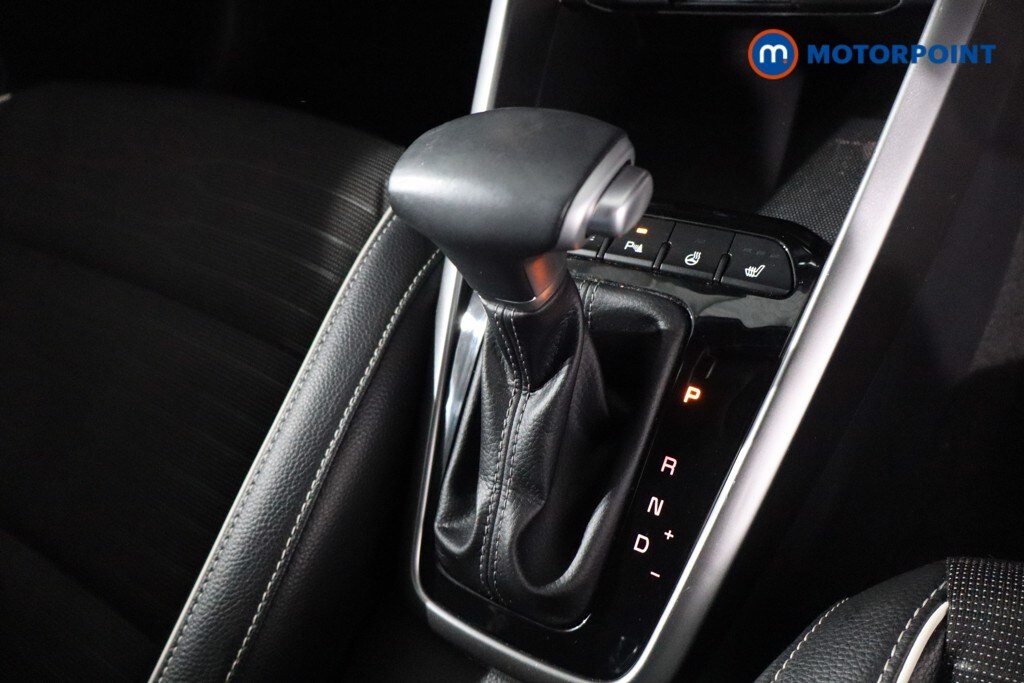 Used Kia Stonic 2024 for sale - 77500615: Photo 28