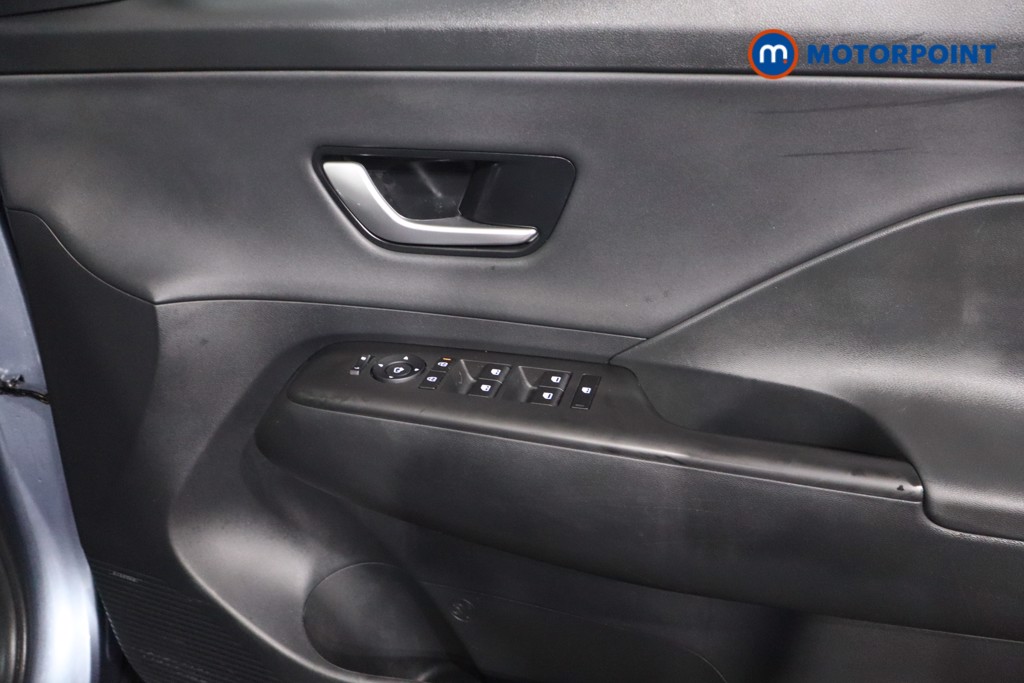 Used Hyundai KONA 2025 for sale - 77901942: Photo 32