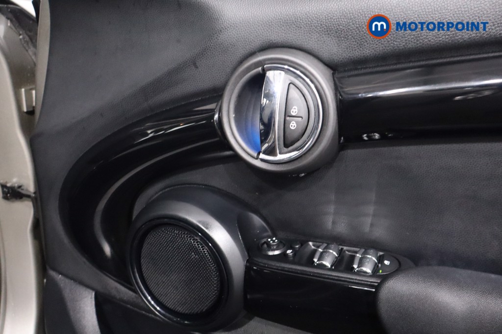 Used MINI Hatch 2020 for sale - 77354872: Photo 31