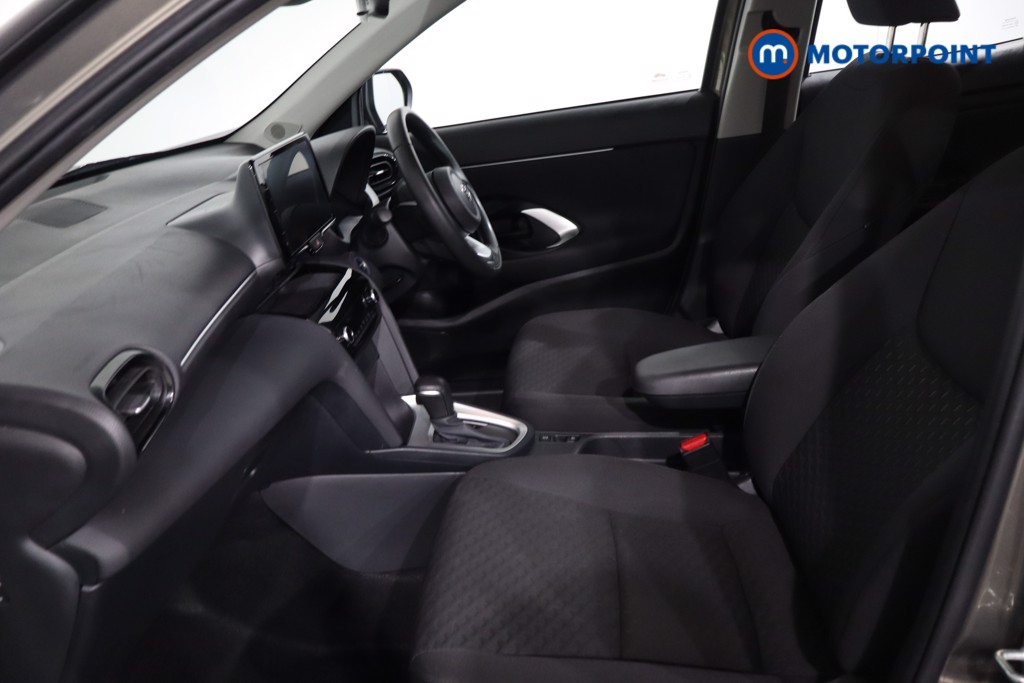 Used Toyota Yaris Cross 2024 for sale - 77916862: Photo 12