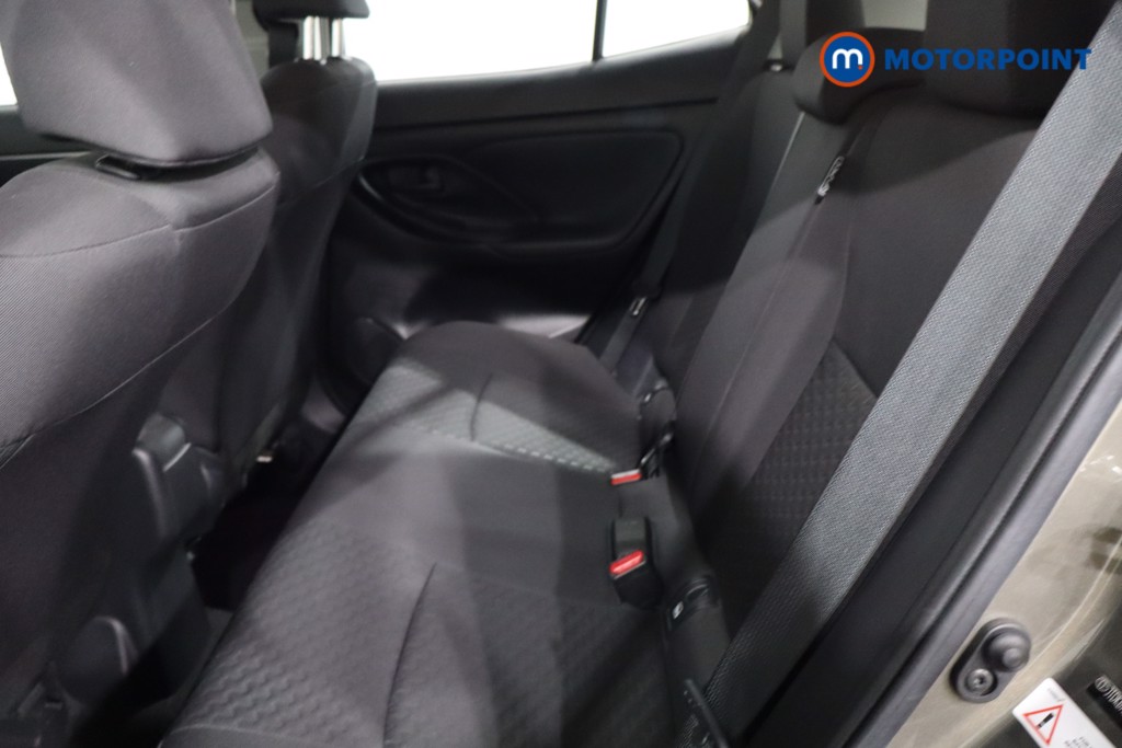 Used Toyota Yaris Cross 2024 for sale - 77916862: Photo 13