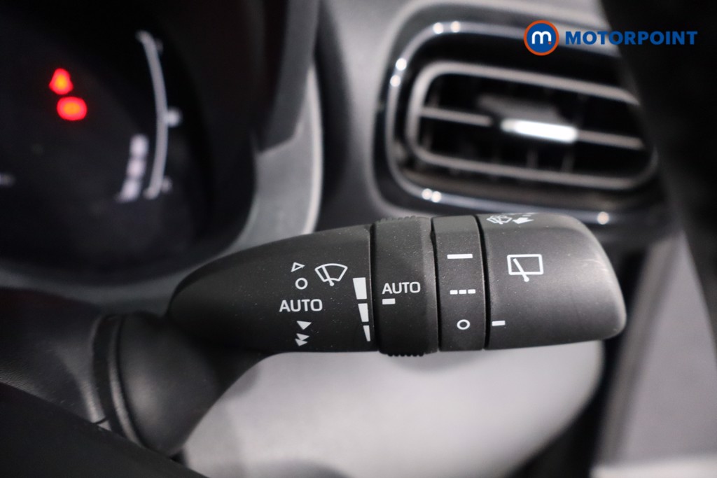 Used Toyota Yaris Cross 2024 for sale - 77916862: Photo 23