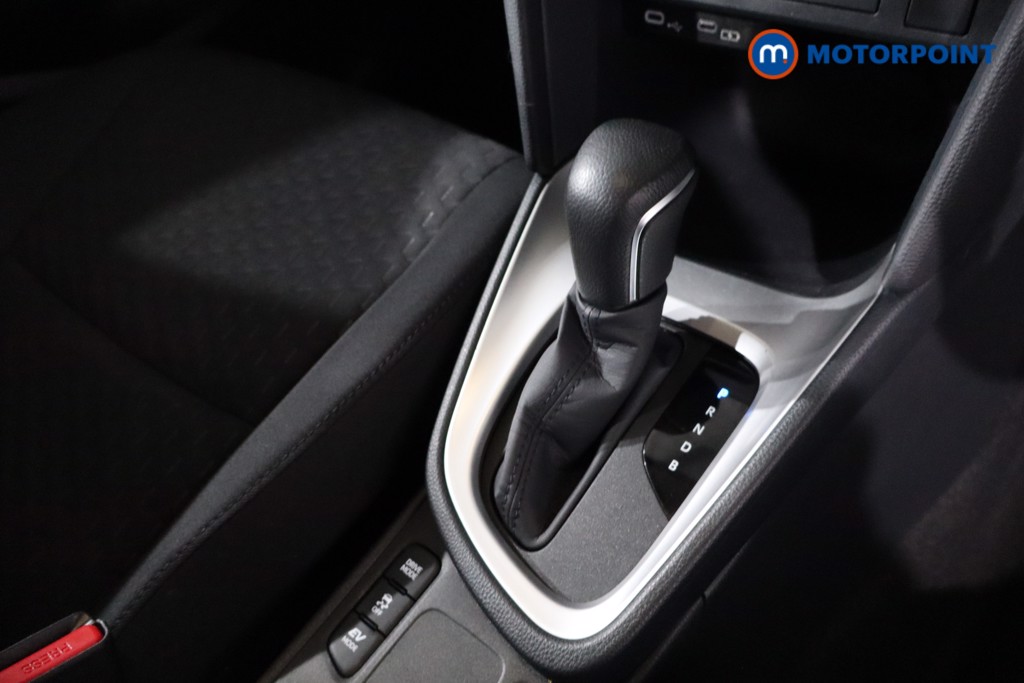 Used Toyota Yaris Cross 2024 for sale - 77916862: Photo 28