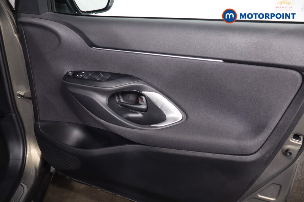 Used Toyota Yaris Cross 2024 for sale - 77916862: Photo 33